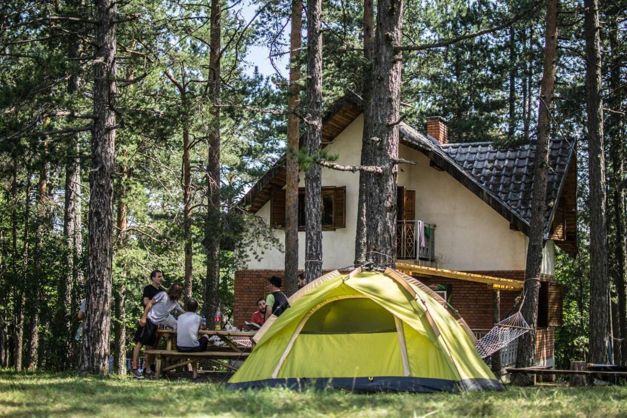Rustic Home Tara Kaludjerske Bare Eksteriør bilde